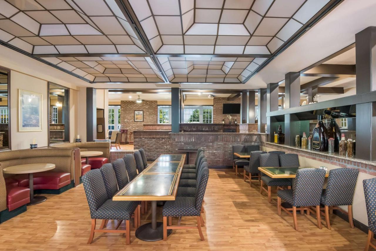 Surestay Plus Hotel By Best Western Reno Airport Εξωτερικό φωτογραφία