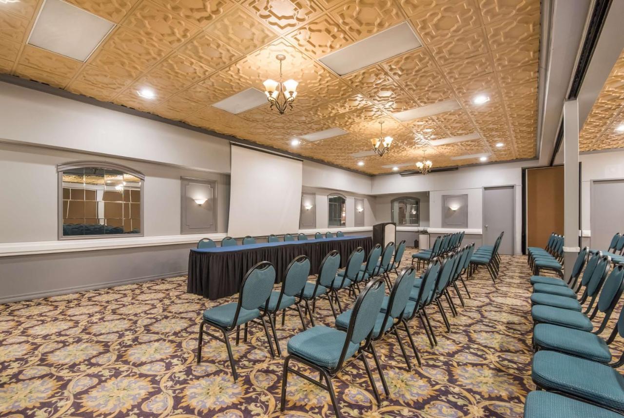 Surestay Plus Hotel By Best Western Reno Airport Εξωτερικό φωτογραφία