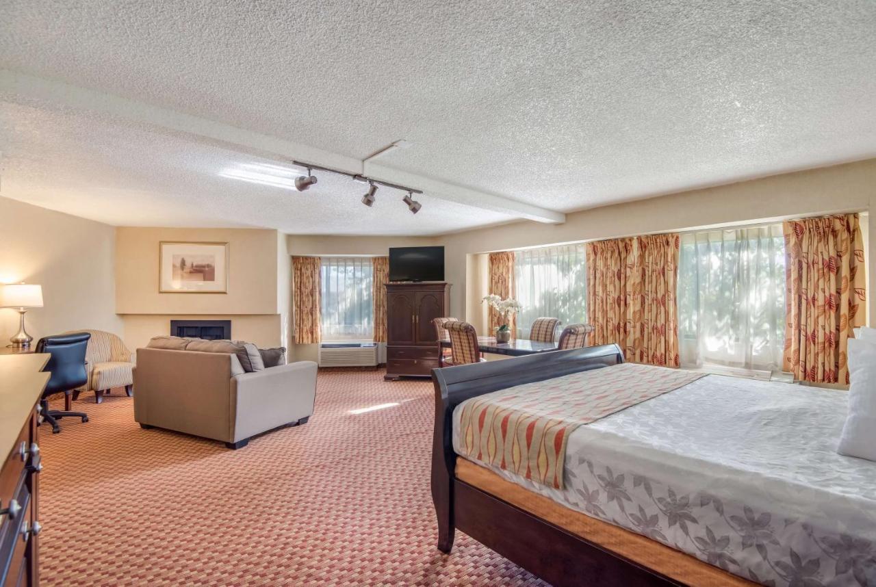 Surestay Plus Hotel By Best Western Reno Airport Εξωτερικό φωτογραφία