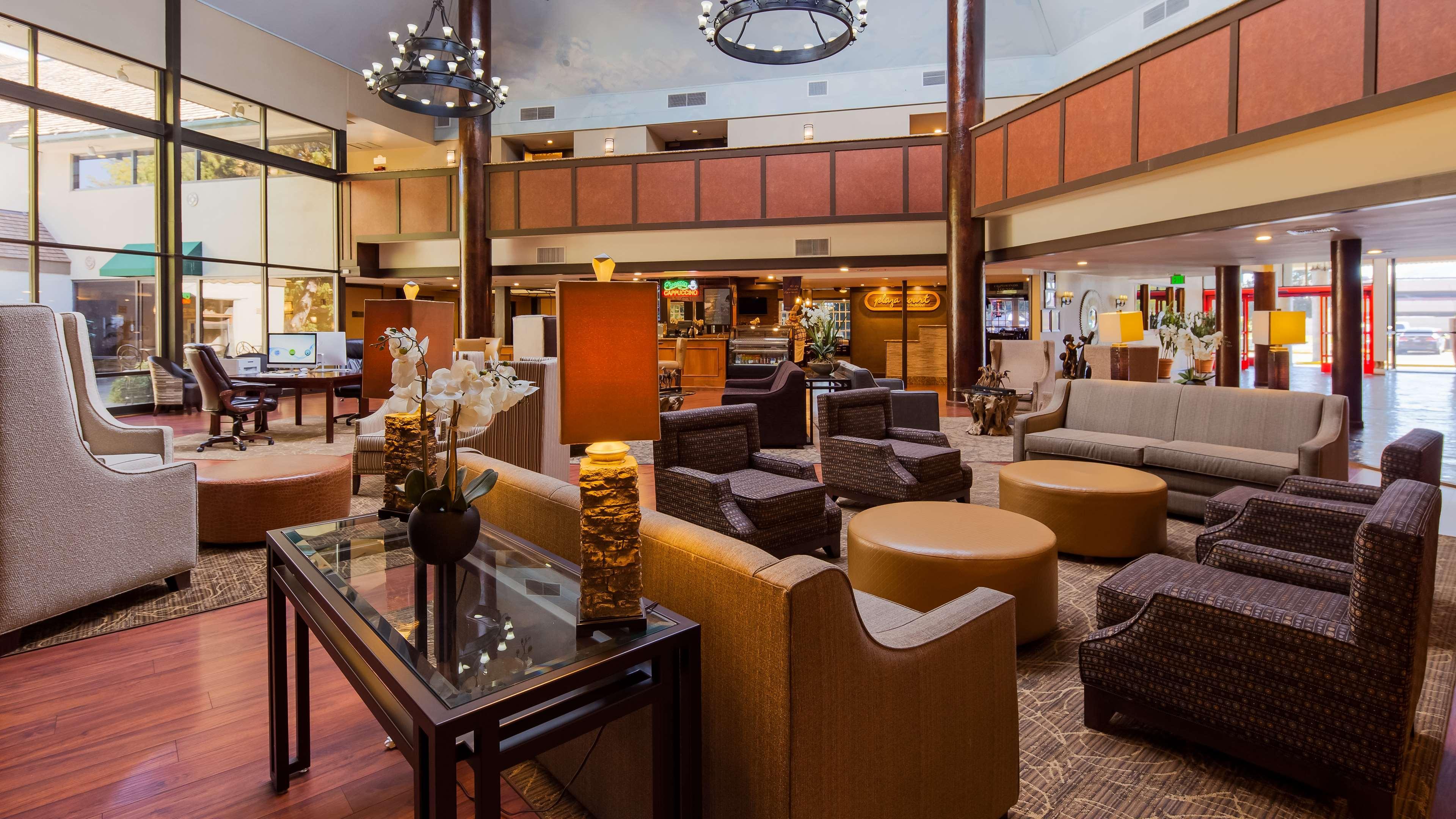 Surestay Plus Hotel By Best Western Reno Airport Εξωτερικό φωτογραφία