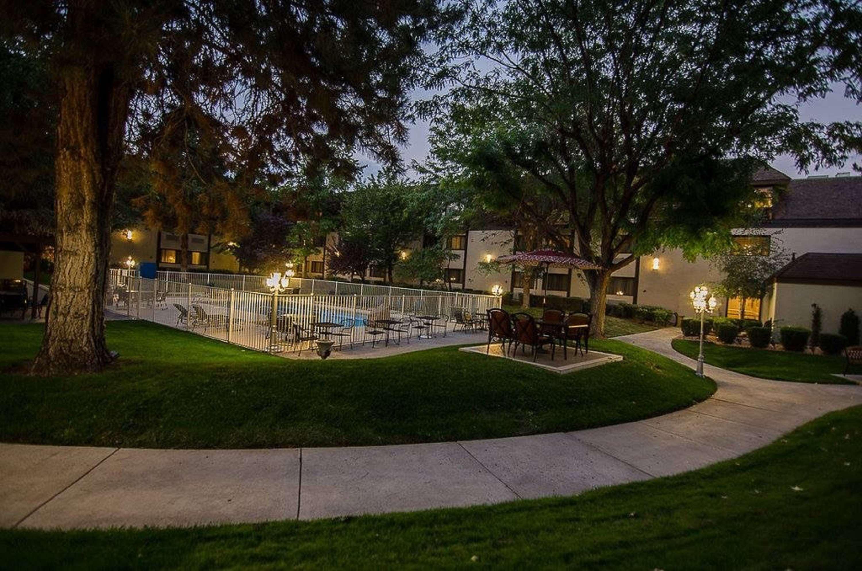 Surestay Plus Hotel By Best Western Reno Airport Εξωτερικό φωτογραφία